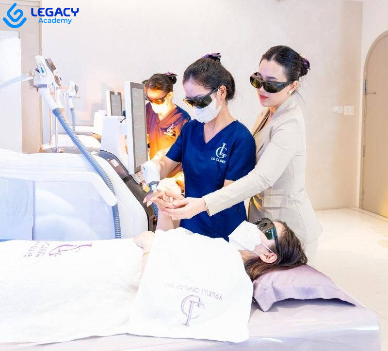 ai nên học spa buổi tối