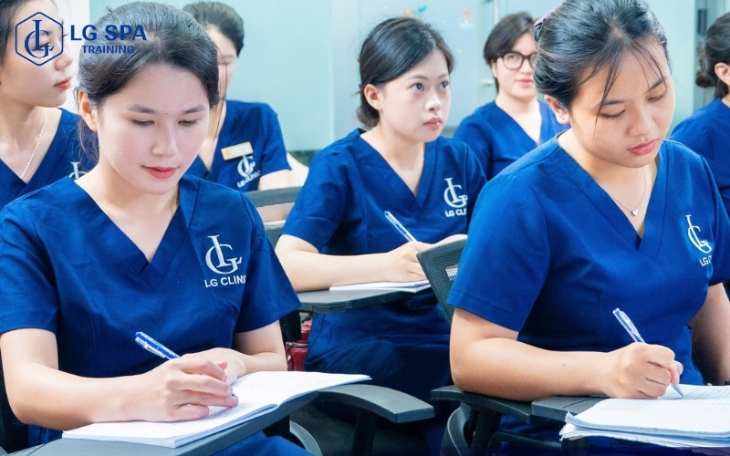 học nghề spa có thật sự khó