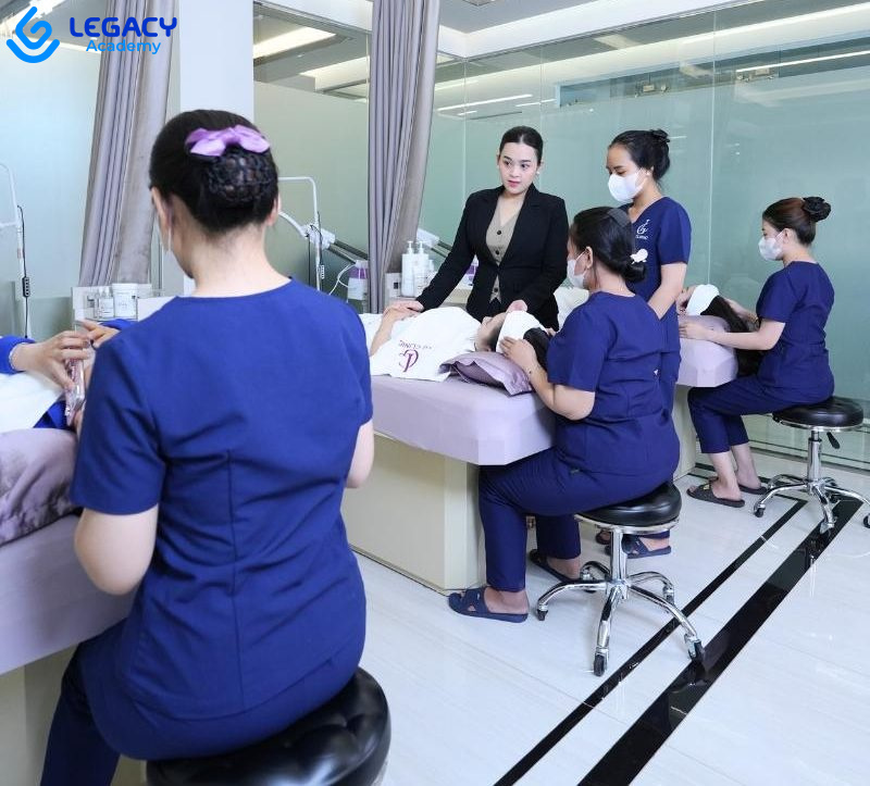 học spa buổi tối