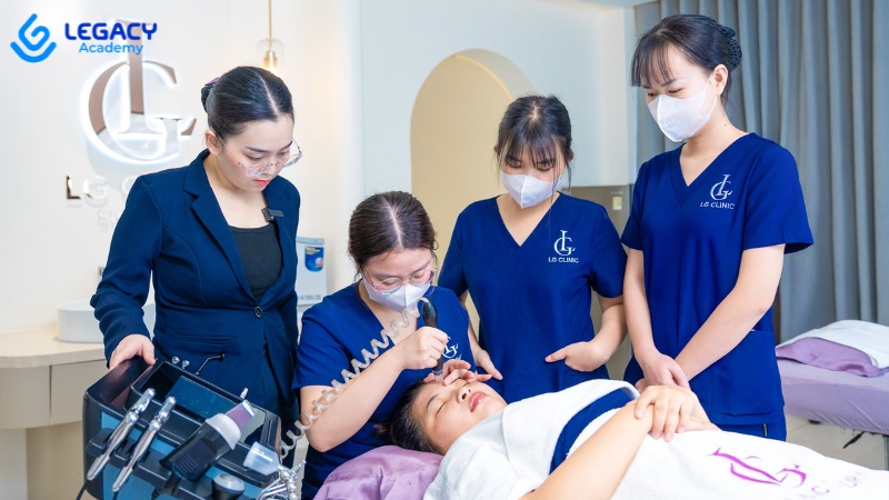 học spa cần những gì bây giờ