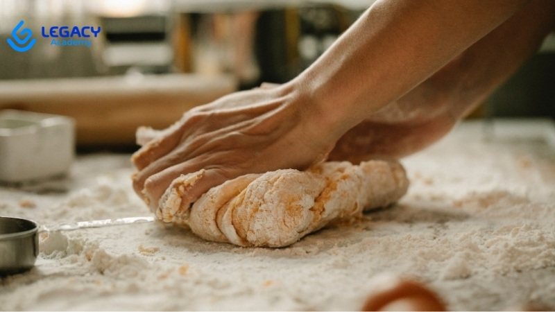 nghề thợ làm bánh không yêu cầu bằng 12