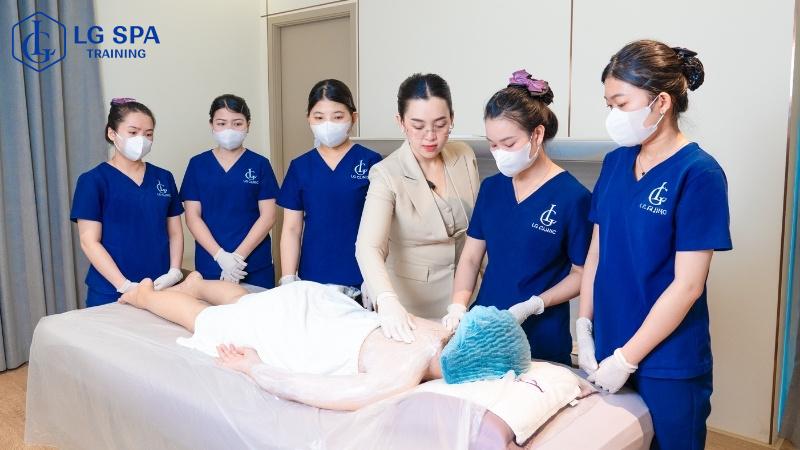 kinh nghiệm học nghề spa