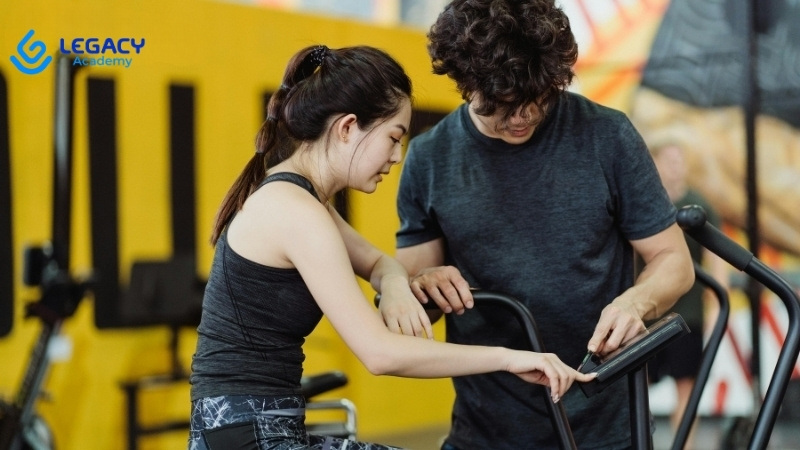 trượt đại học làm nghề hlv thể hình