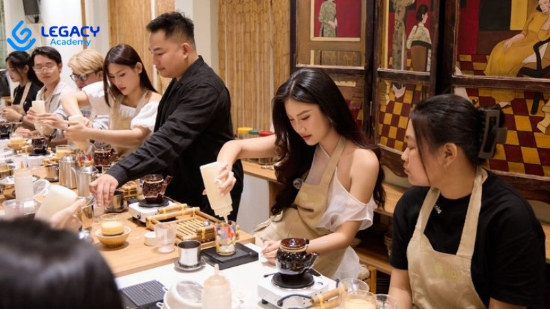 18 tuổi học nghề pha chế đồ uống