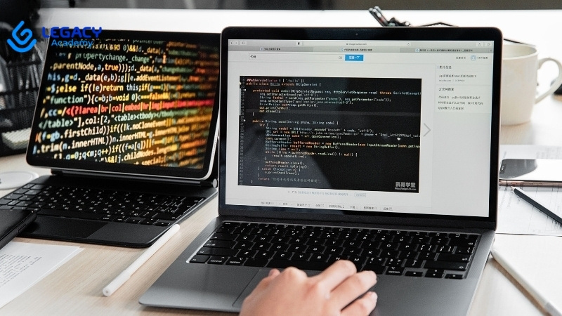 22 tuổi học nghề coder