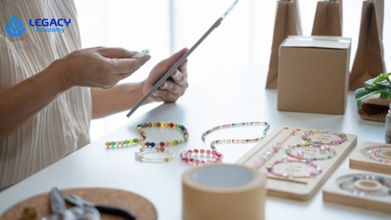 23 tuổi học nghề thương mại điện tử