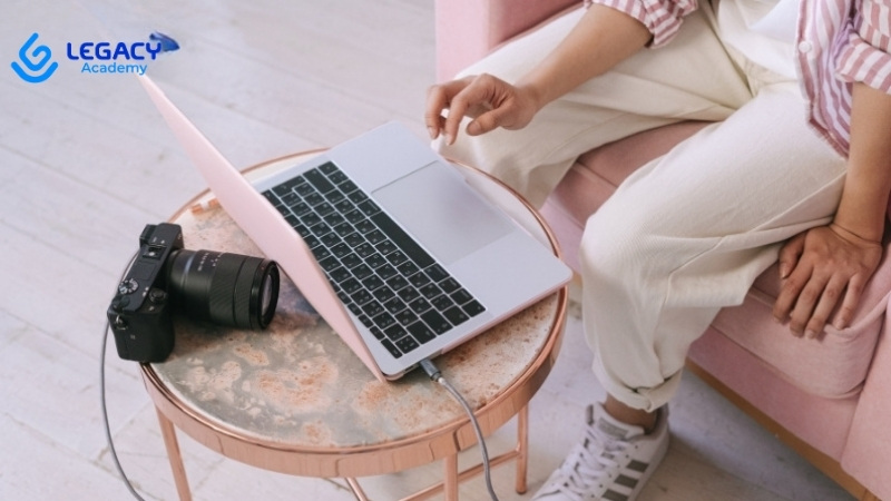 24 tuổi nên học nghề gì