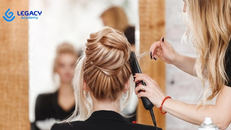 24 tuổi học nghề làm tóc