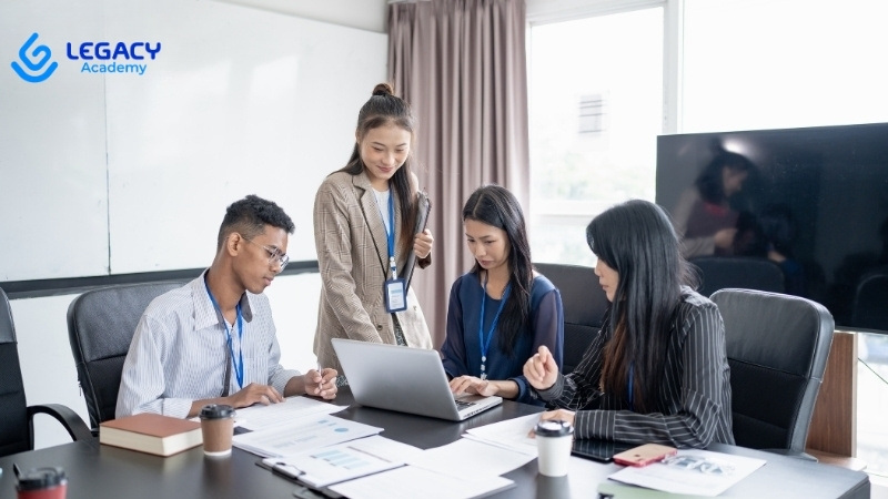 làm nghề phiên dịch viên ở tuổi 26