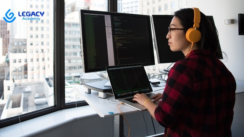 28 tuổi học nghề coder