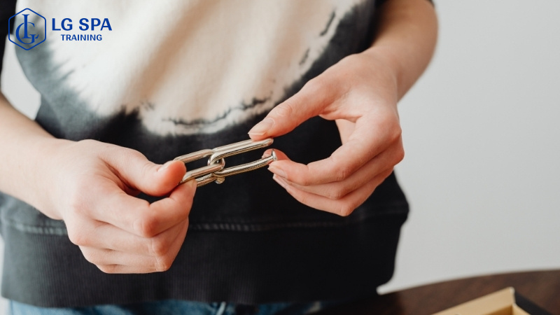 28 tuổi nên học nghề gì