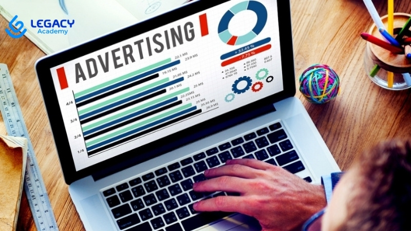 32 tuổi làm nghề marketing