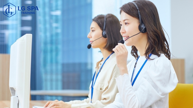 Chăm sóc khách hàng, tư vấn bán hàng bất động sản khi học không giỏi