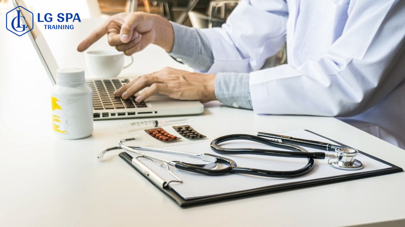 Ngành Y tế và Chăm sóc là xu hướng năm 2030