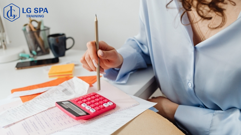 Ngành kế toán tài chính - Ngành học phù hợp con gái tỉ mỉ