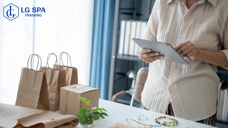 Nghề thương mại điện tử ổn định cho nữ