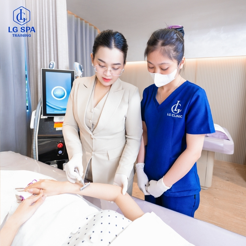 học dốt thì học nghề làm đẹp