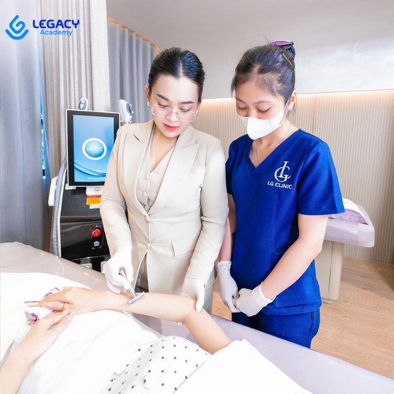 học dốt thì học nghề làm đẹp