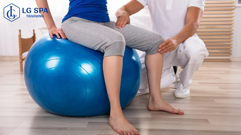 học nghề Kỹ thuật viên vật lý trị liệu ở tuổi 34