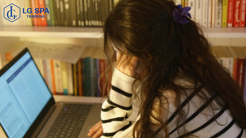 khó khăn mà nữ 35 tuổi phải đối mặt khi học nghề