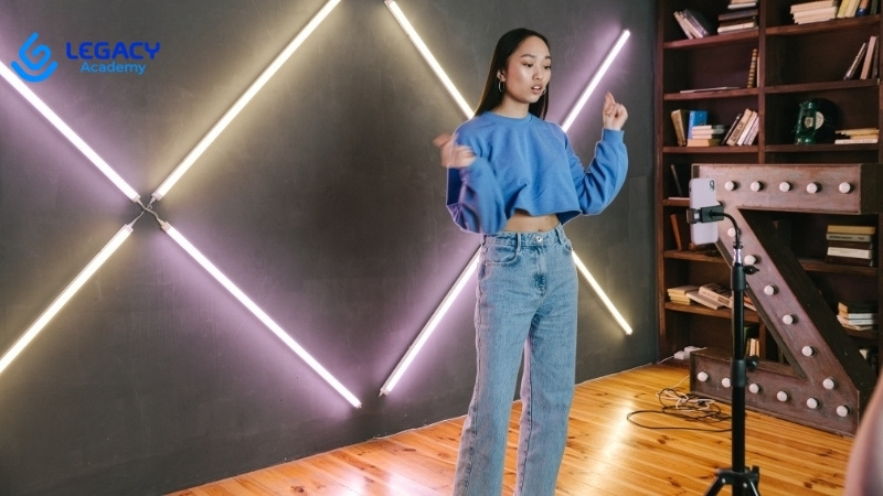 nghề sáng tạo nội dung không cần bằng đại học