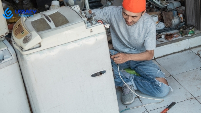 nghề sửa chữa điện lanh điện tử không cần bằng đại học