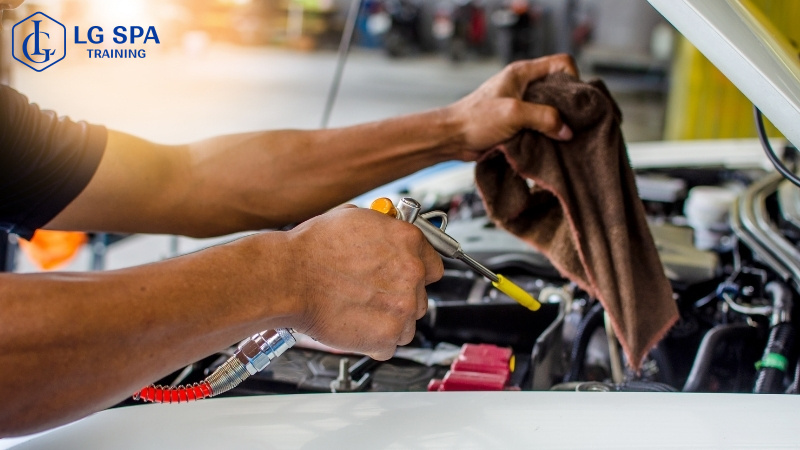 kỹ sư ô tô dễ kiếm việc