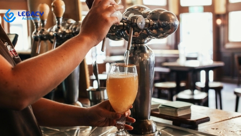 làm nghề pha chế cho nam 35 tuổi