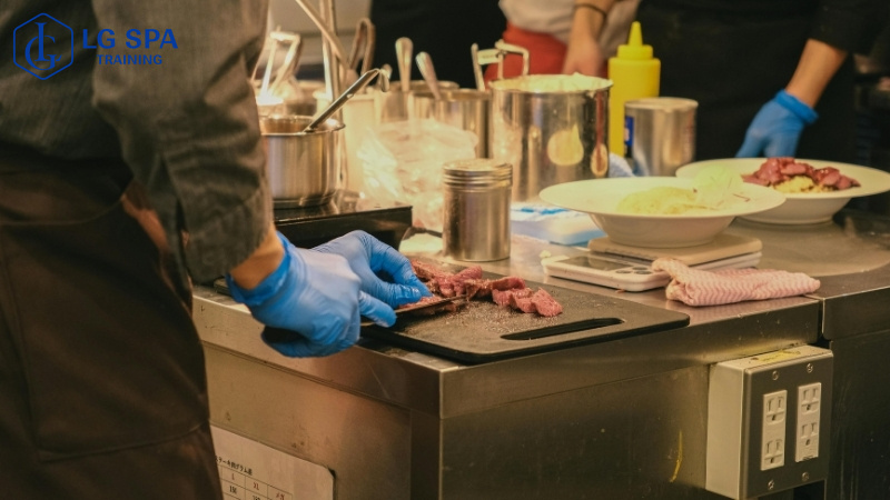 nghề đầu bếp lương 30 triệu