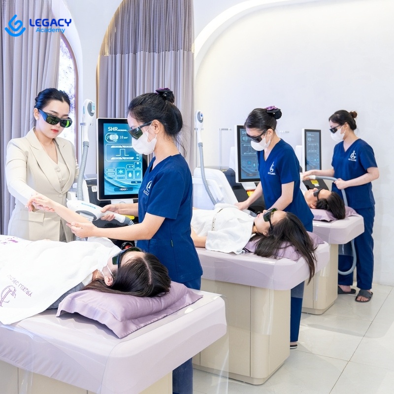 làm nghề spa lương 30 triệu hông cần bằng cấp