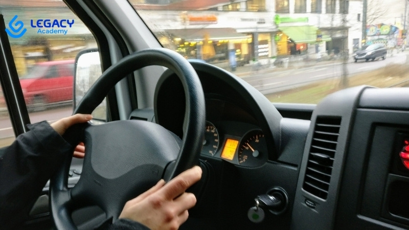 Tài xế lái xe lương 30 triệu