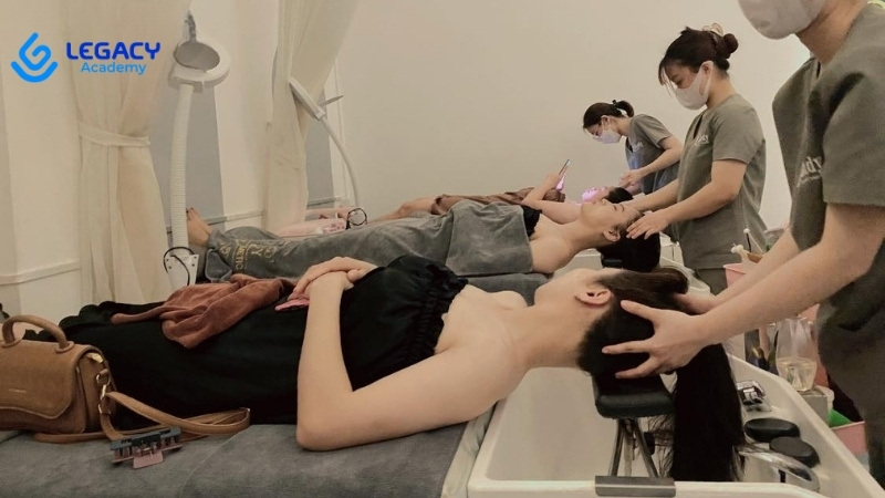 nghề gội đầu dưỡng sinh cho nữ 35 tuổi