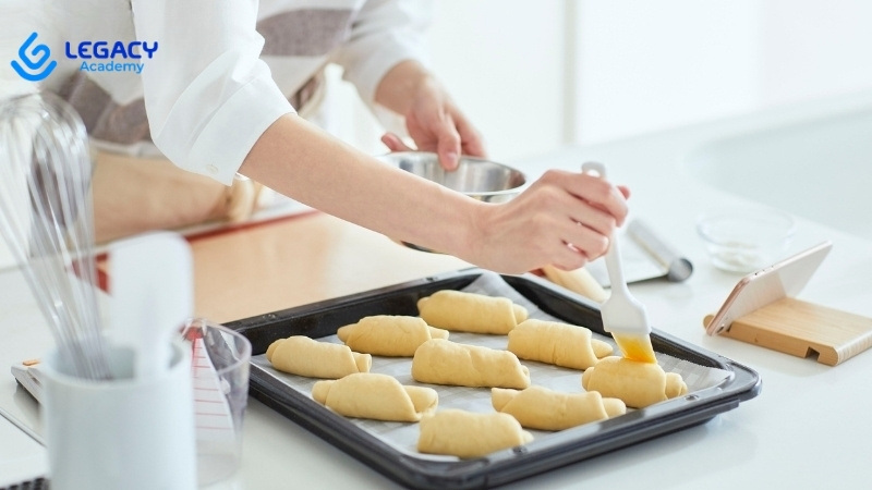 nghề làm bánh kinh doanh online cho phụ nữ có gia đình