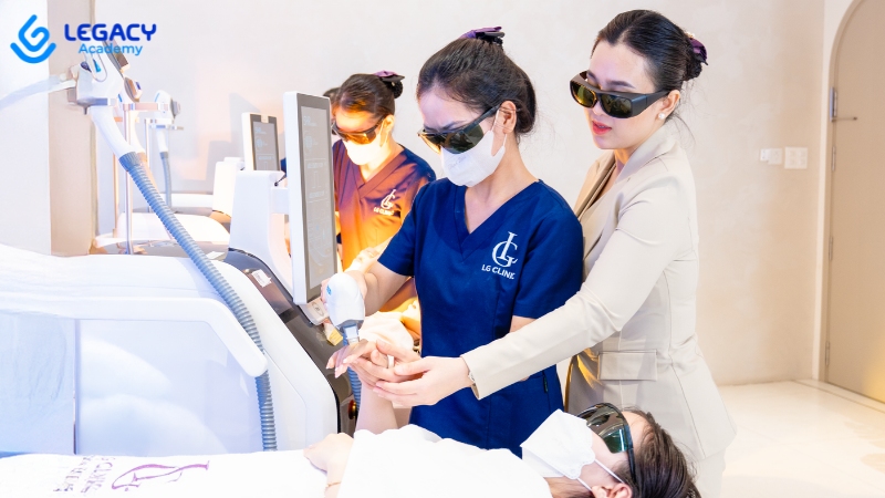 học kinh doanh spa