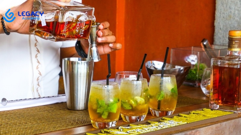 học nghề pha chế sáng tạo cho nam