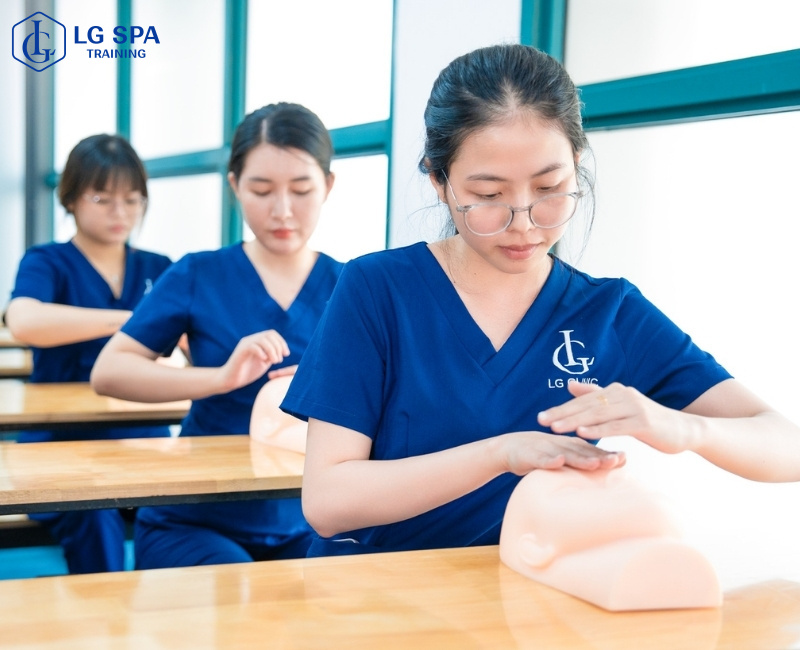 lợi ích của việc học nghề là thời gian ngắn