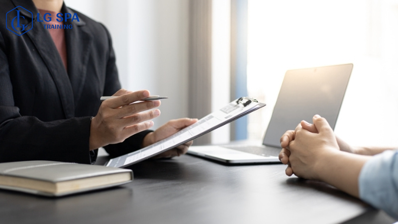 Chuyên viên Tuyển dụng (HR Recruiter) cho người hướng ngoại