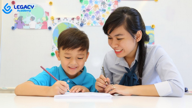 Nghề tay trái gia sư là nghề tay trái nên làm