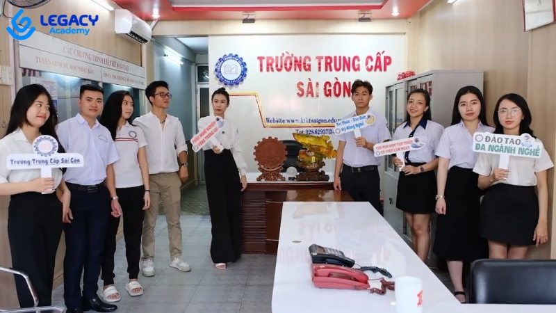 Trường Trung cấp Sài Gòn dạy nghề buổi tối