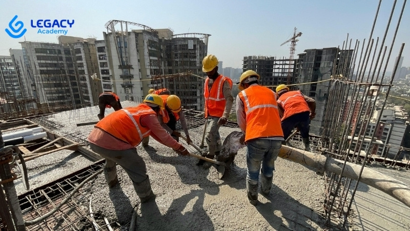 học nghề xây dựng cho con trai khởi nghiệp