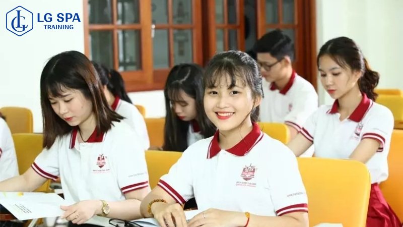 học nghề ban đêm tại trường trung cấp bách khoa sài gòn