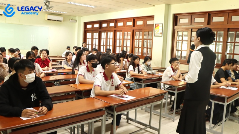 học nghề ban đêm tại trường trung cấp bách khoa sài gòn