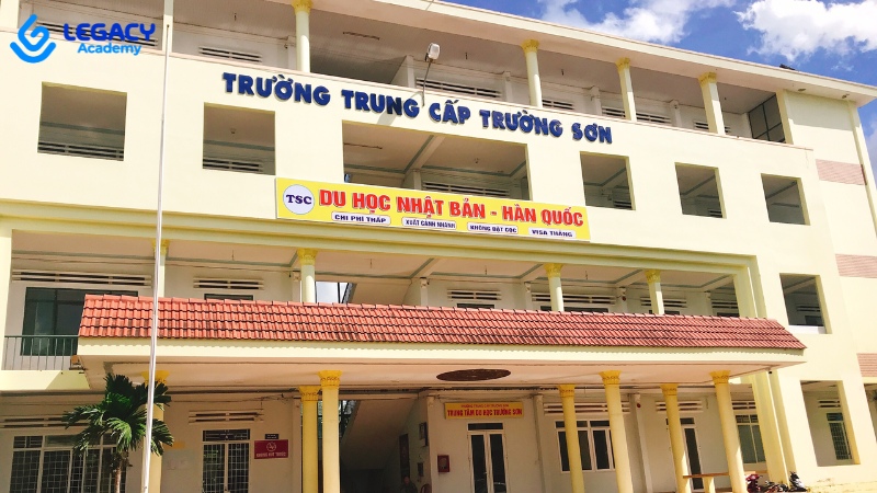 học nghề buổi tối tại trường trung cấp trường sơn