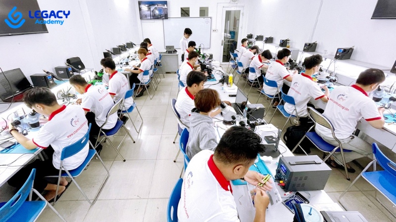 trung tâm dạy nghề và sữa chữa điện thoại 24h dạy nghề buổi tối
