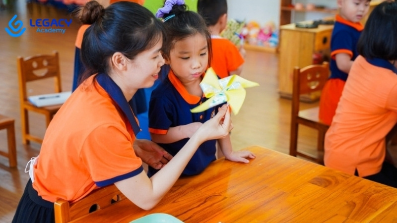 giáo viên mầm non là nghề không cần tiếng anh