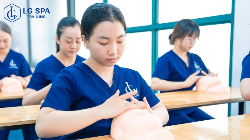 những ngành nghề không cần bằng tiếng anh