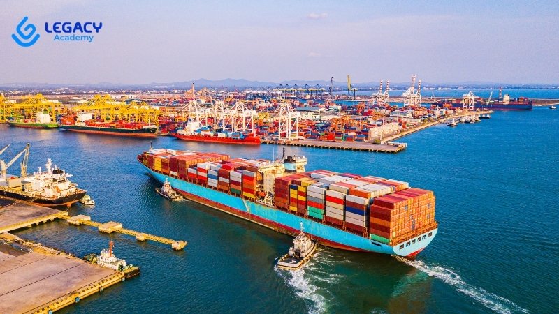 Mệnh Thủy hợp nghề gì - Logistics và xuất khẩu