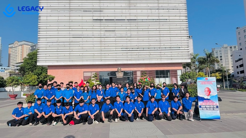 Kỹ thuật Nghiệp vụ Tôn Đức Thắng vừa học thpt vừa học nghề